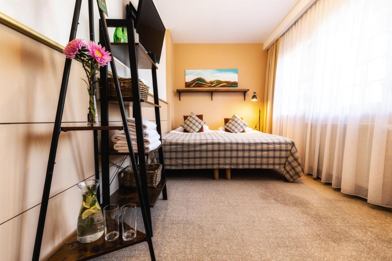 Hotel Dworzysko Szczawno-Zdroj Esterno foto