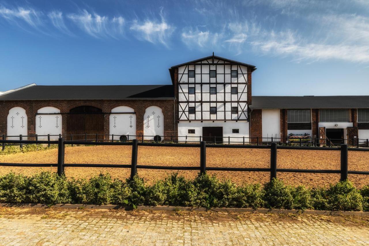 Hotel Dworzysko Szczawno-Zdroj Esterno foto
