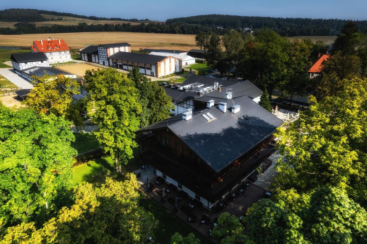 Hotel Dworzysko Szczawno-Zdroj Esterno foto